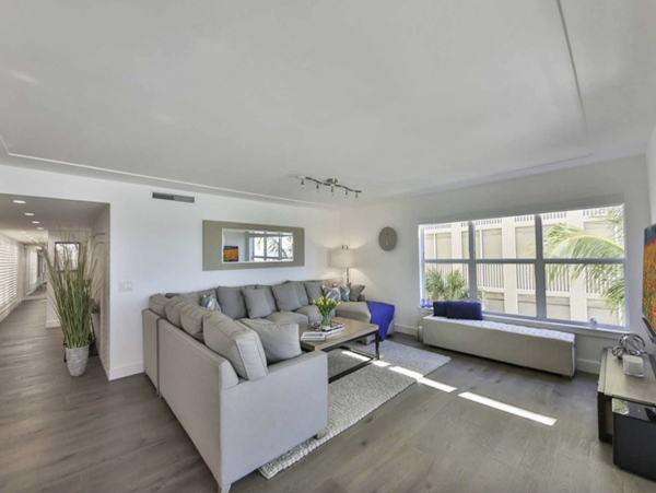 Beachfront Vacation Condo with Great Amenities